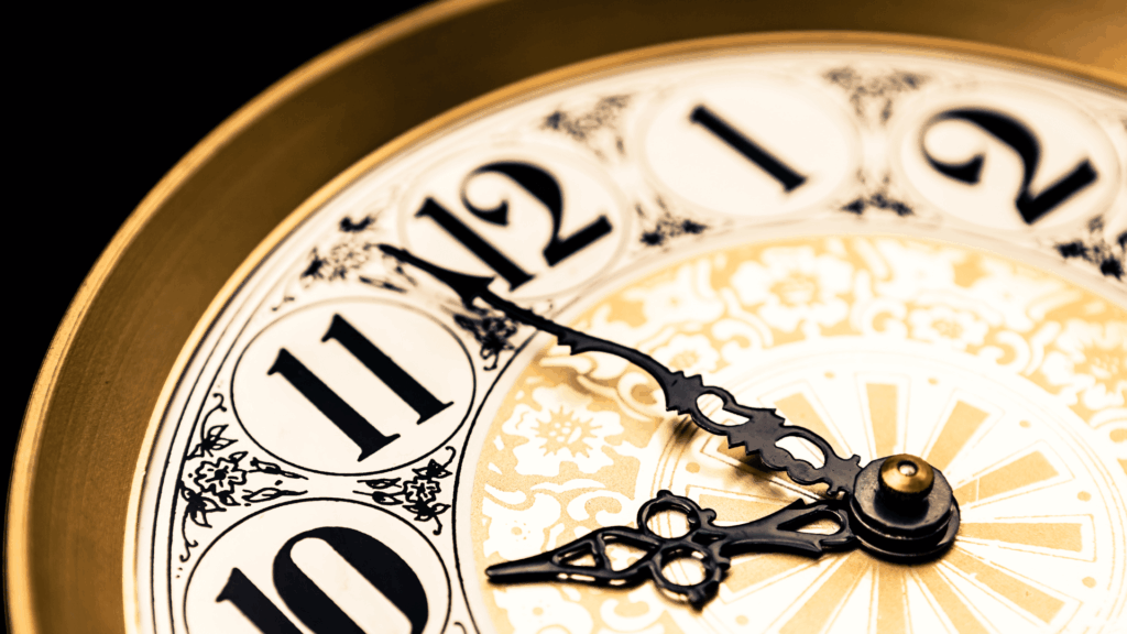 「止まっている時計」も、1日に1回は正確な時間を指す