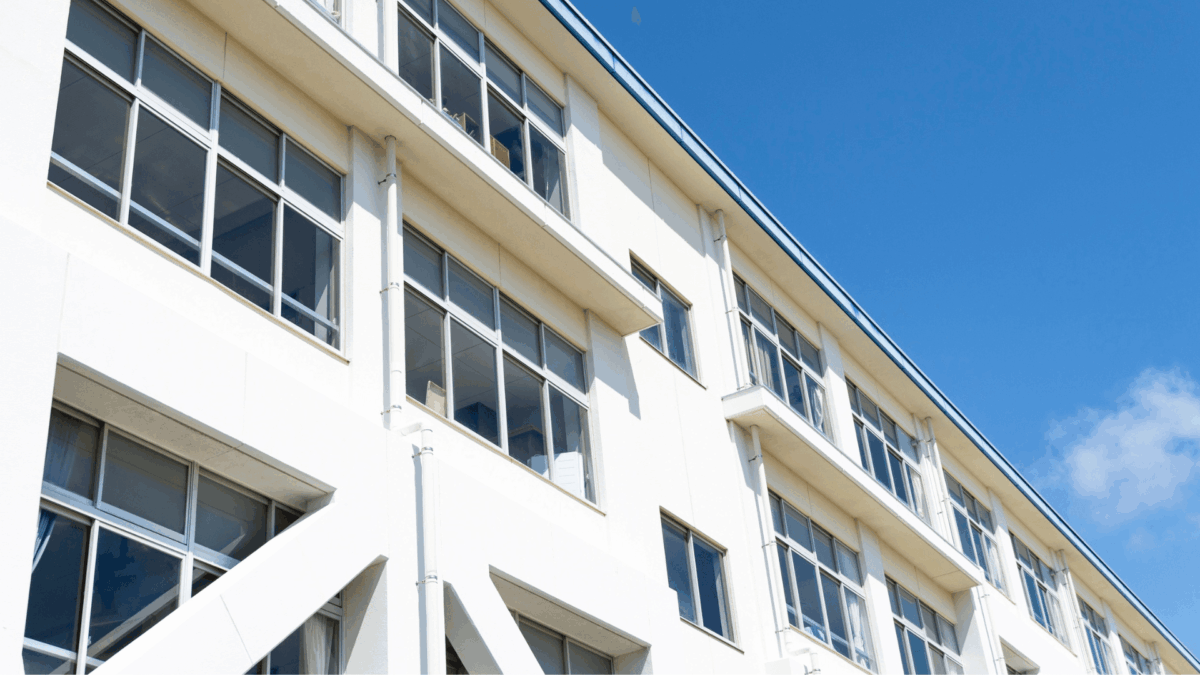 なぜ著者の学歴は、中卒が最強なのか？｜インパクトと説得力を生むギャップ