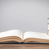 ライバルの本をあえて読もう｜「書かれていないこと」に大ヒットの種がある